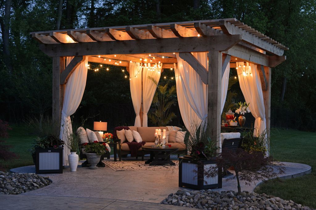 boho pergola